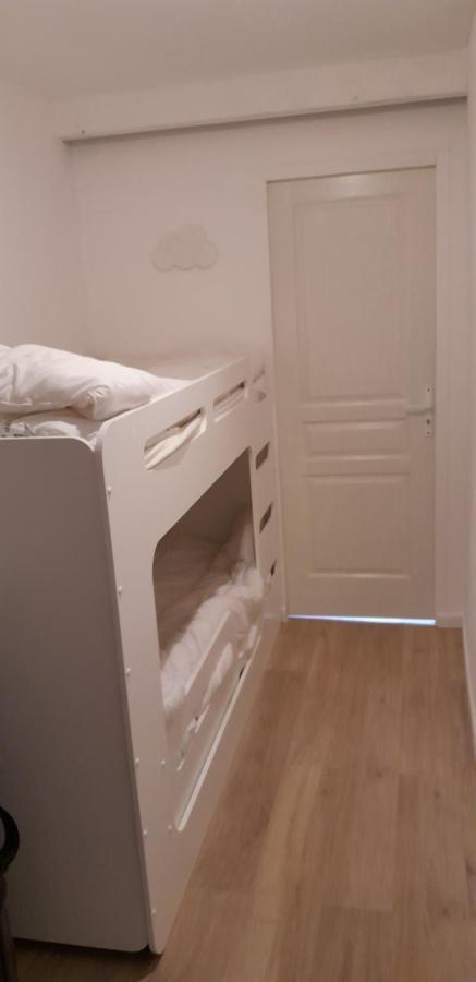 Appartement 2 Ch 40 M2 Au Pied Des Pistes De Ski Enchastrayes Eksteriør billede
